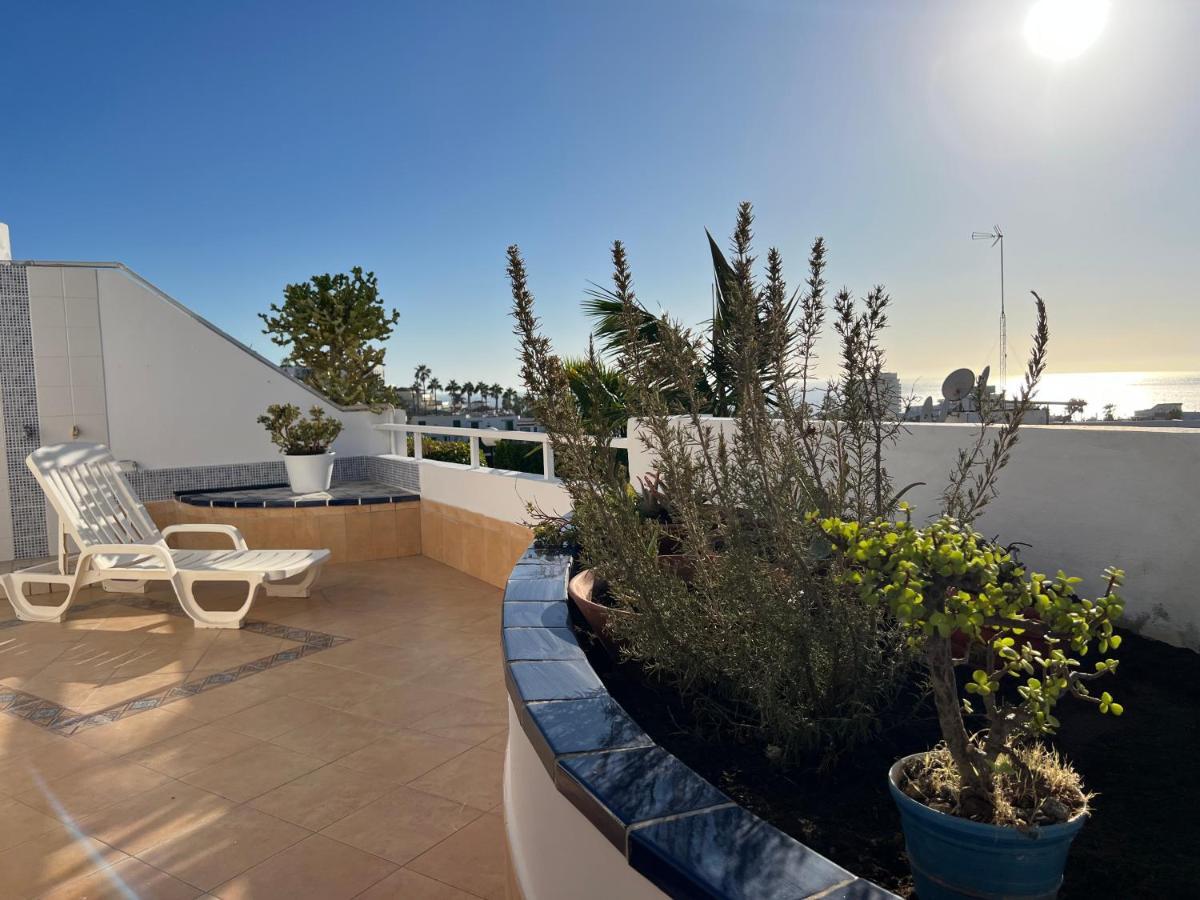 Lovely Sunny Apartment أذيخي المظهر الخارجي الصورة