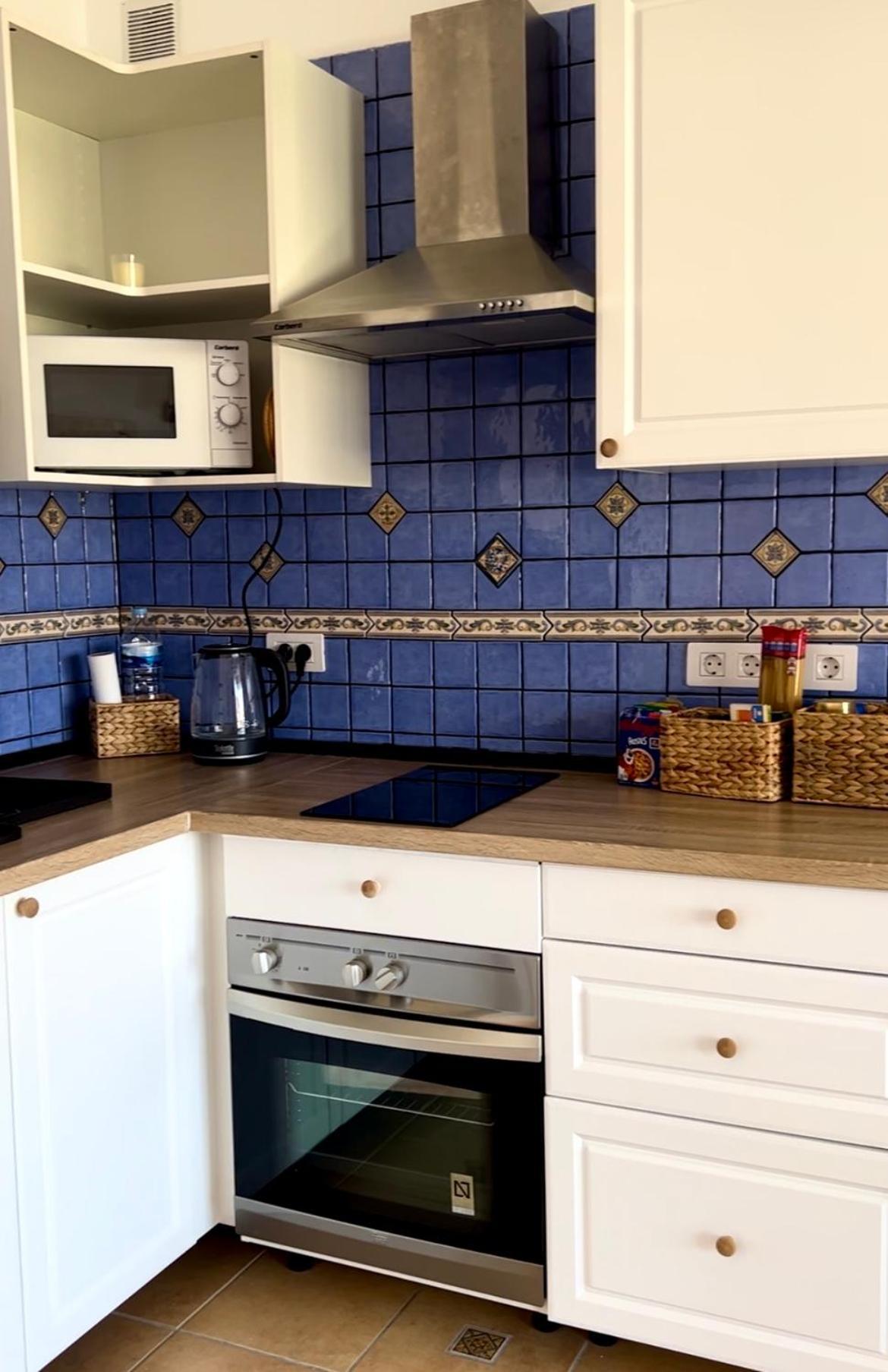 Lovely Sunny Apartment أذيخي المظهر الخارجي الصورة