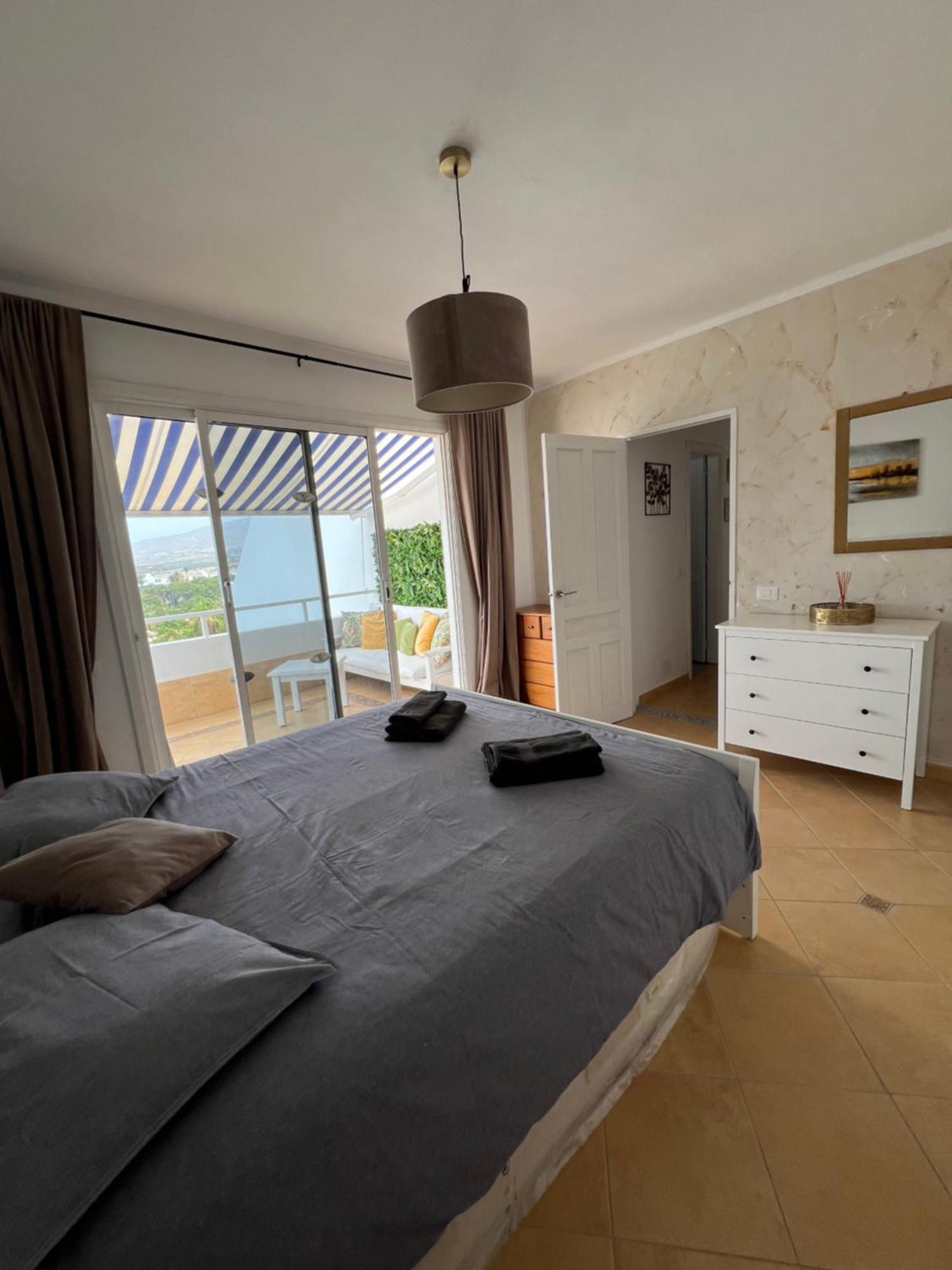 Lovely Sunny Apartment أذيخي المظهر الخارجي الصورة