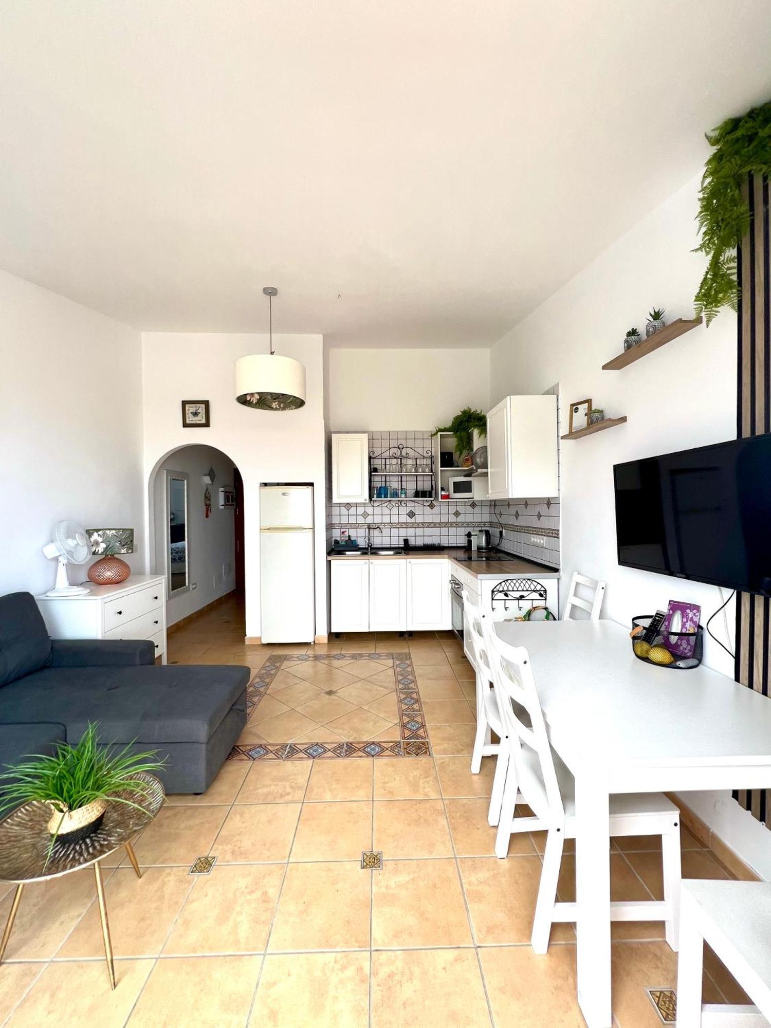 Lovely Sunny Apartment أذيخي المظهر الخارجي الصورة